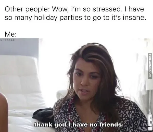 14 Introvert Memes That Require Zero Human Interaction (6)