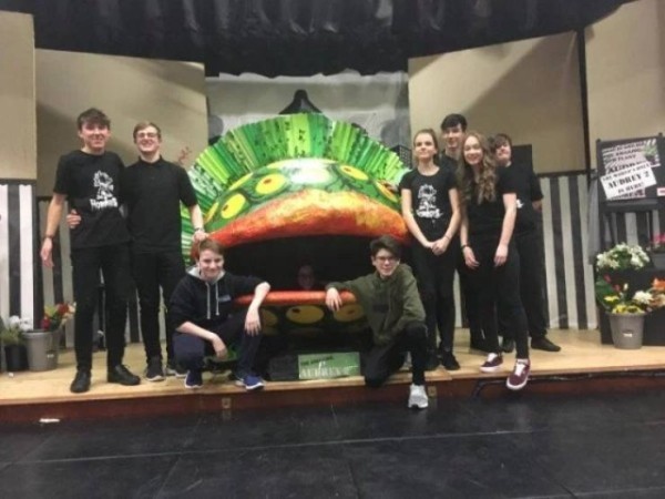 Funny Photos That Will Make You Take a Closer Look 