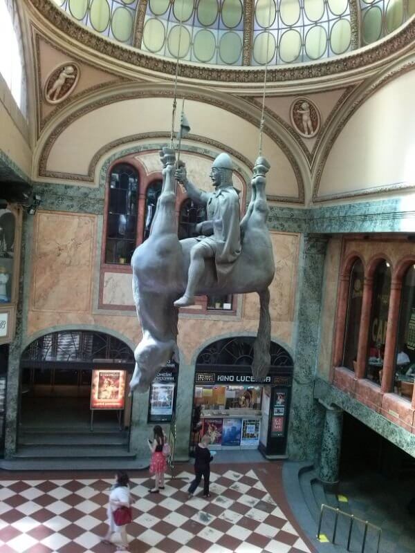 Wtf Weirdest and Most Unexplainable Pictures Ever 