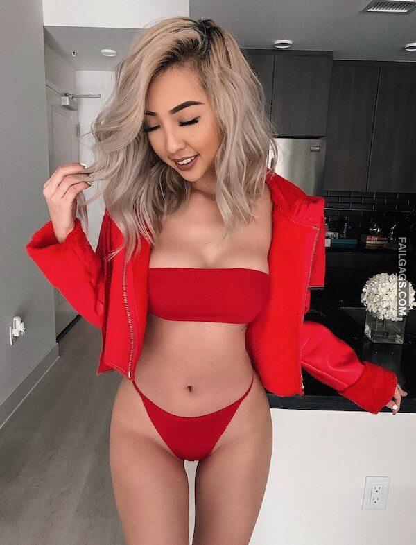 Girls With the Hottest Thigh Gaps 