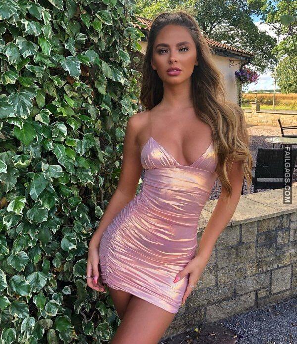 Hot Curvy Girls in Tight Dresses We All Love Tight Dresses 