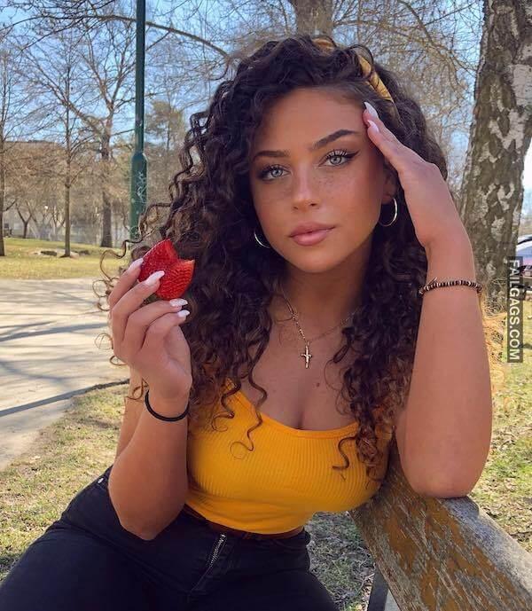 Curly Haired Sexy Girls Have Us All Tangled Up 