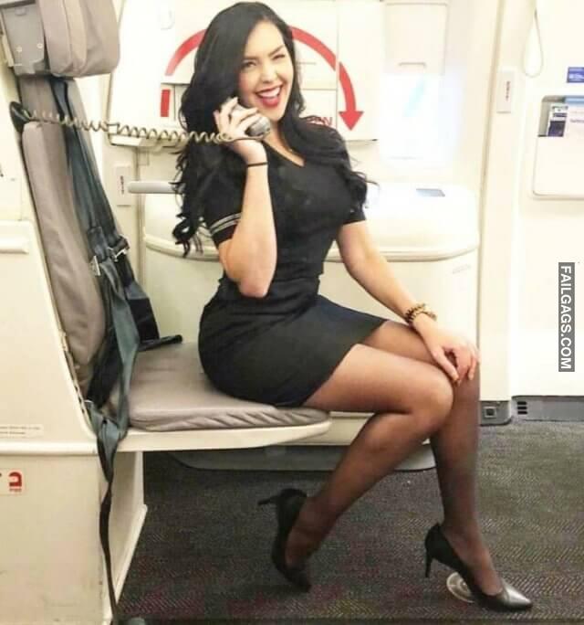 Hot Flight Attendants 