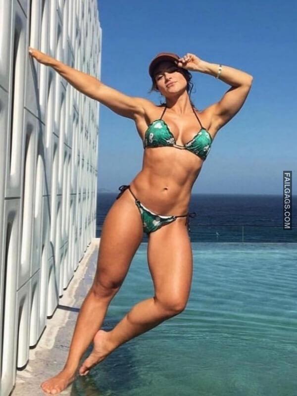 Beautiful Ladies Long Legs 