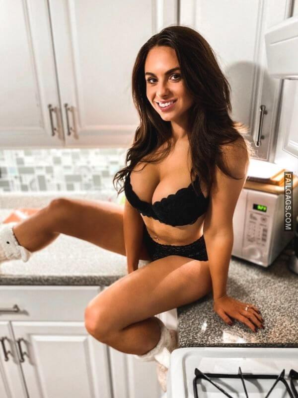 Hot Girls Too Busty to Hide 