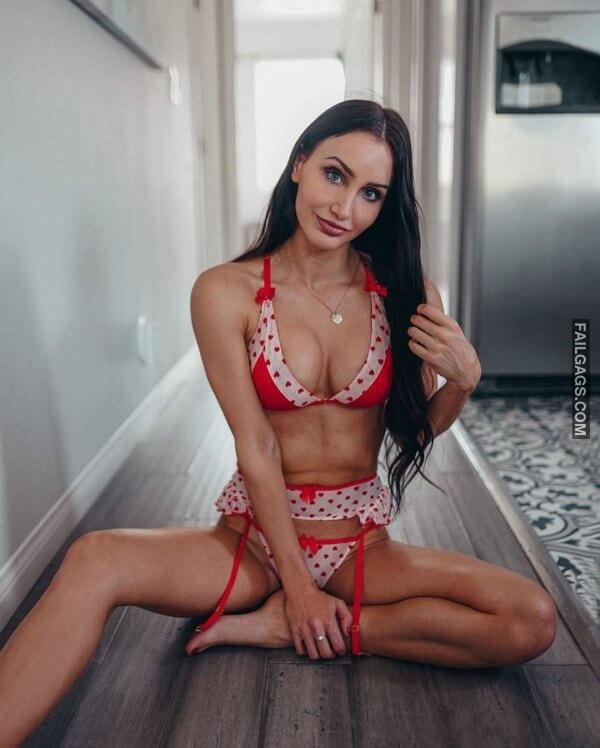 Hot Girls in Lingerie You Must See 10