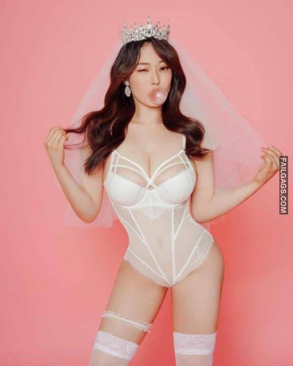 Sexy Asian Beauties With Big Boobs 17