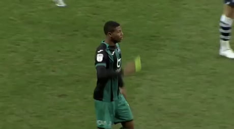 Referee Loses His Yellow Card So Rhian Brewster Takes the Opportunity