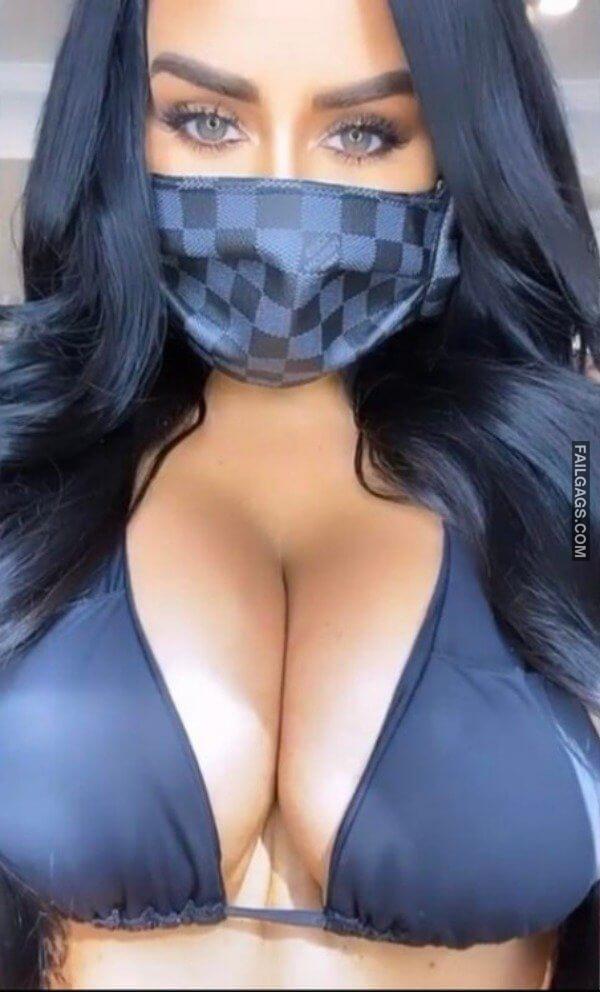 hot girls with huge boobs 17