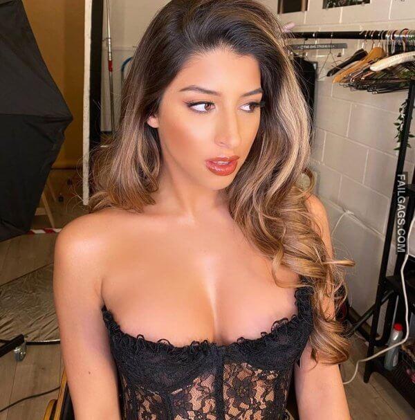 hot instagram girls with big tits 17