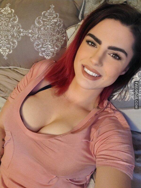 Beautiful Girl Dyed Hair Showing Sexy Body 9