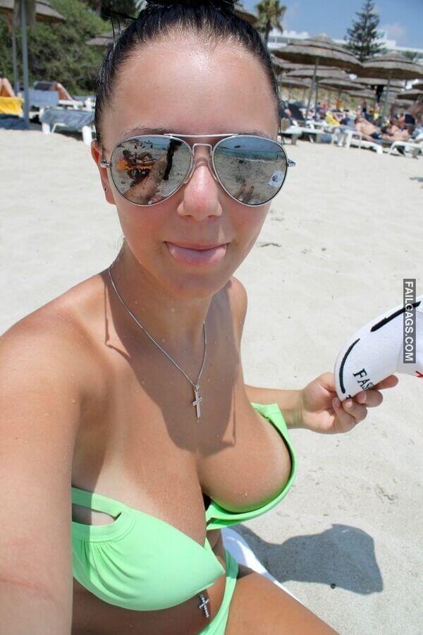 Sexy Girls With Big Tits Showing Side Boobs 8