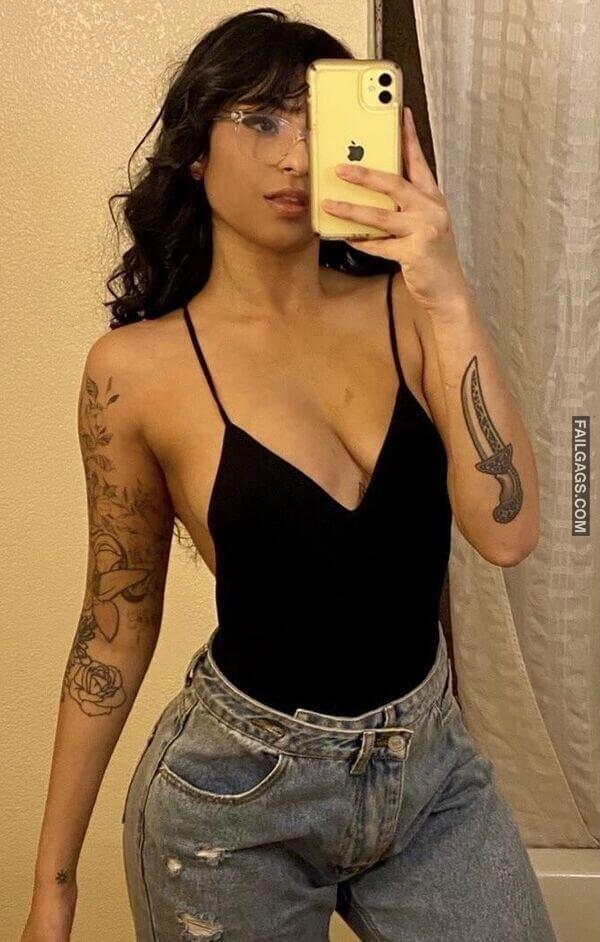 Sexy Teen Girls With Big Side Boobs 3