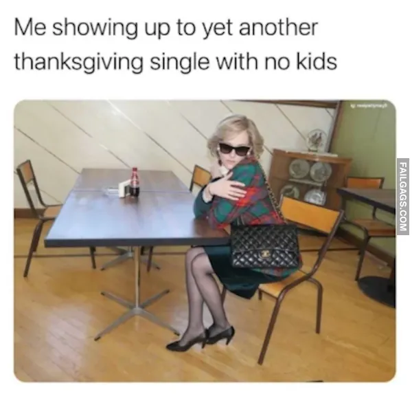 16 Thanksgiving Memes for You to Gobble Up (13)